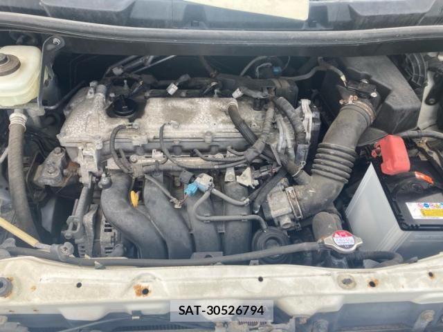 Toyota VOXY 2012-06 8662325-11