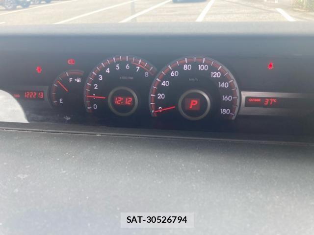 Toyota VOXY 2012-06 8662325-22