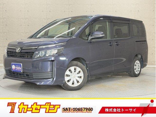 Toyota VOXY 2014-07 8686898-0