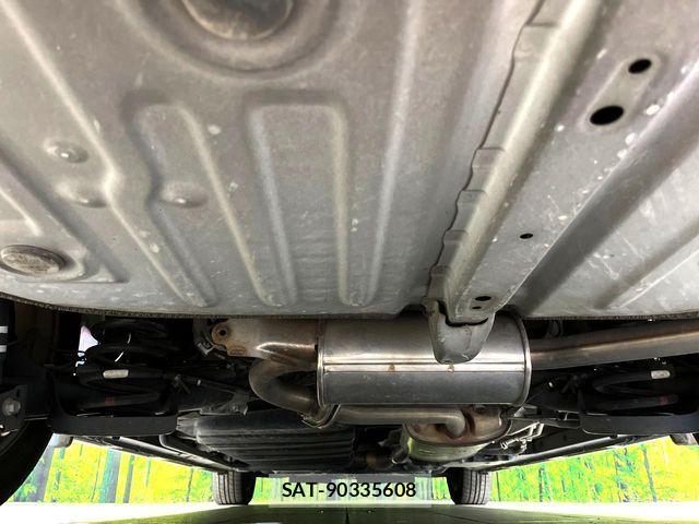 Toyota VOXY 2018-10 8686886-19