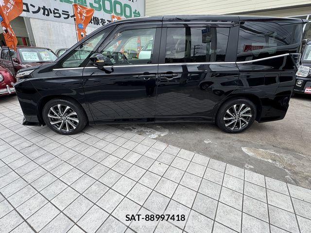 Toyota VOXY 2024-11 8686882-8