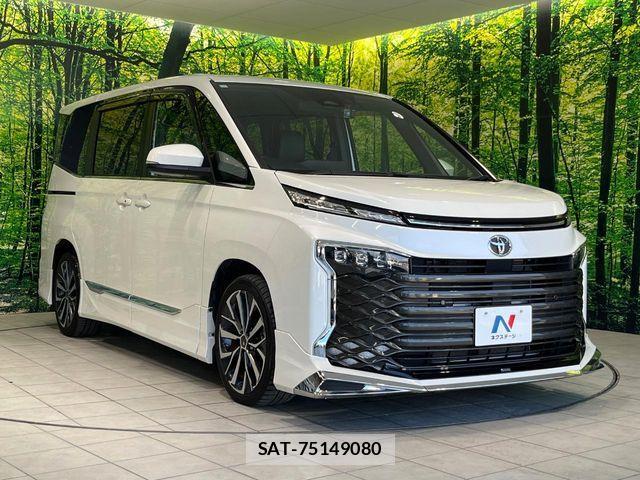 Toyota VOXY 2023-11 8686879-16