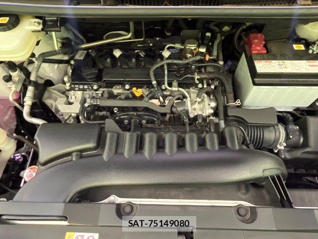 Toyota VOXY 2023-11 8686879-18