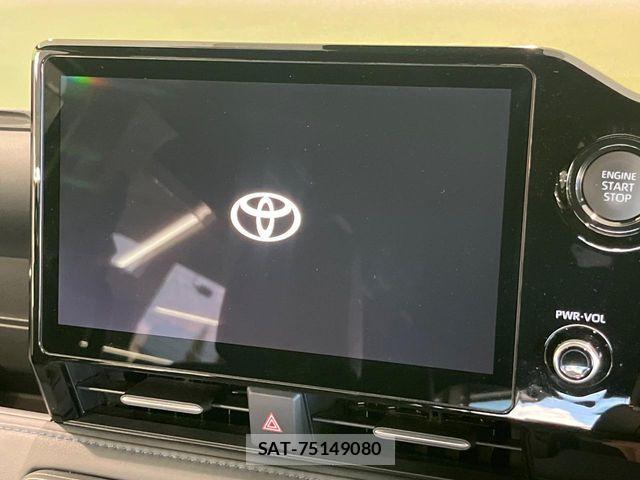 Toyota VOXY 2023-11 8686879-3