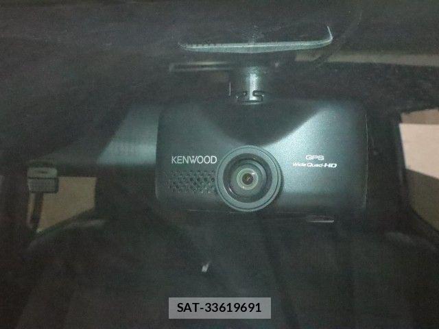 Toyota VOXY 2017-09 8686894-22