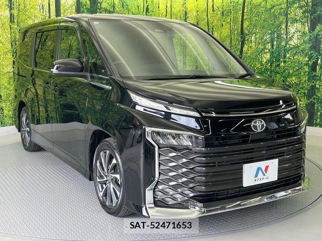 Toyota VOXY 2024-06 8686880-17