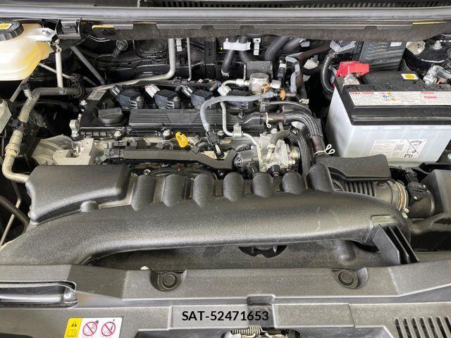 Toyota VOXY 2024-06 8686880-19