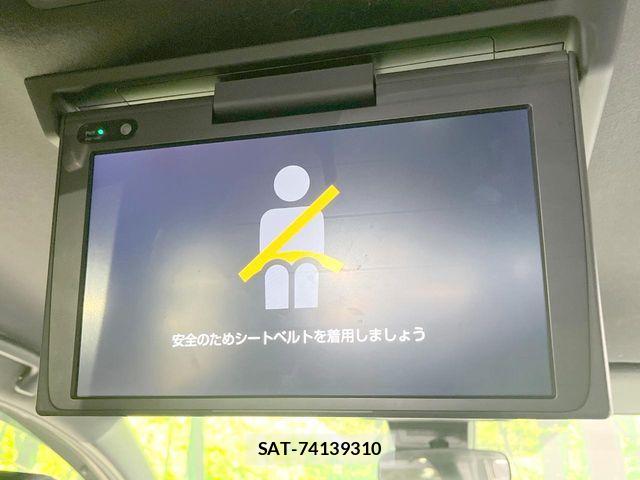 Toyota VOXY 2018-12 8686887-2