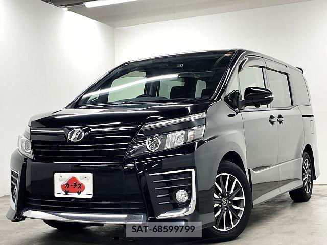 Toyota VOXY 2014-10 8686893-0