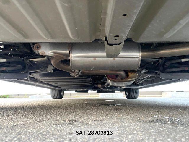 Toyota VOXY 2016-09 8686891-18