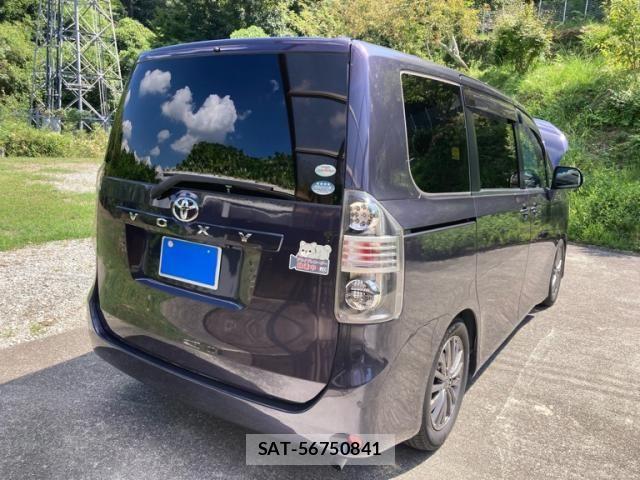 Toyota VOXY 2009-07 8686903-2