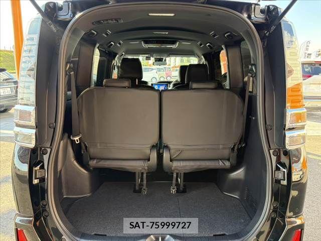 Toyota VOXY 2019-09 8746716-21