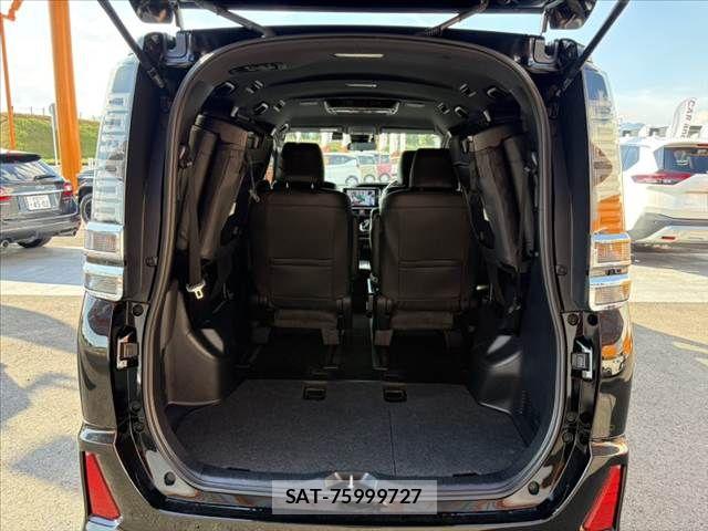 Toyota VOXY 2019-09 8746716-22
