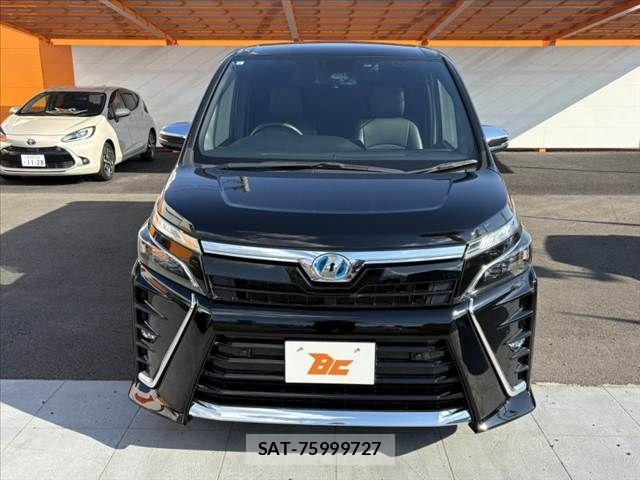 Toyota VOXY 2019-09 8746716-8