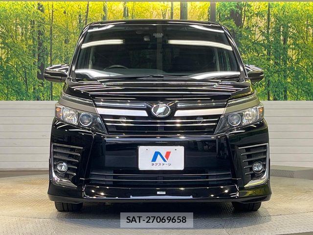 Toyota VOXY 2016-07 8746714-13