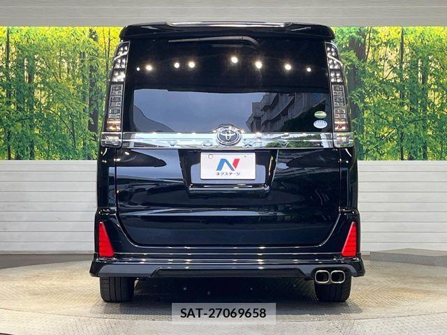 Toyota VOXY 2016-07 8746714-14