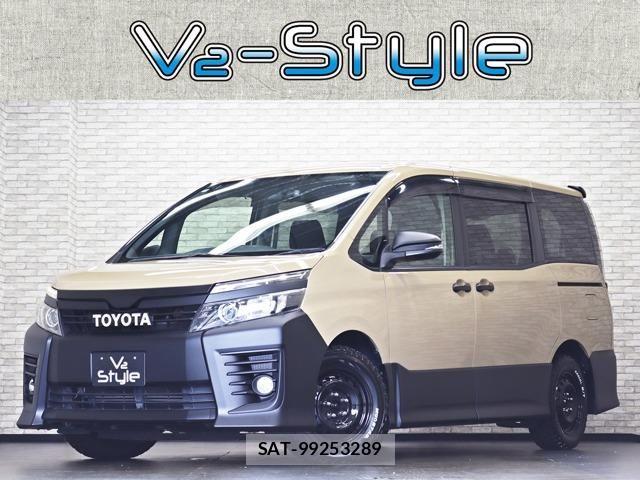 Toyota VOXY 2014-12 8746713-0