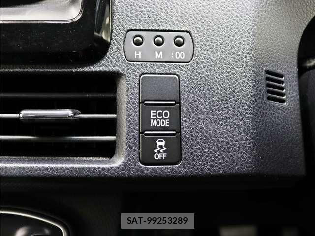 Toyota VOXY 2014-12 8746713-26