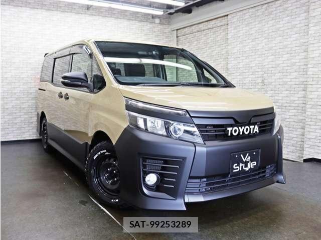 Toyota VOXY 2014-12 8746713-5