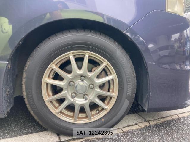 Toyota VOXY 2010-01 8746749-9
