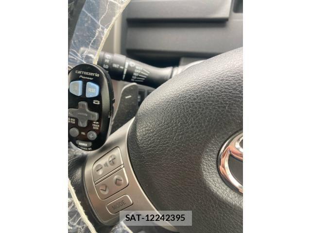 Toyota VOXY 2010-01 8746749-16