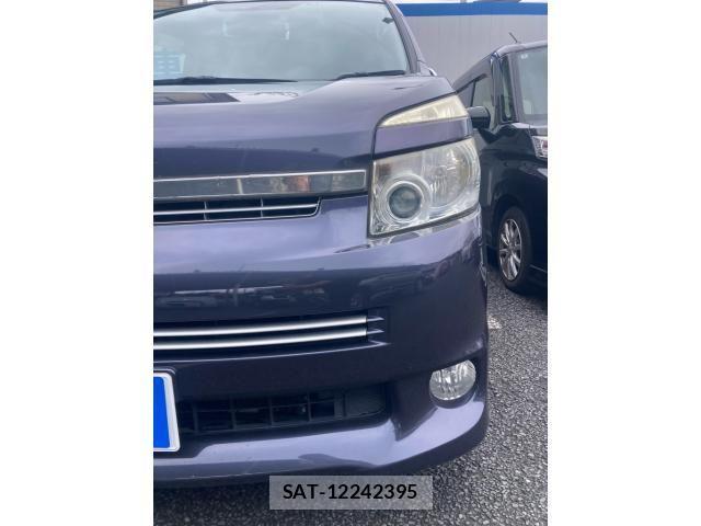 Toyota VOXY 2010-01 8746749-2