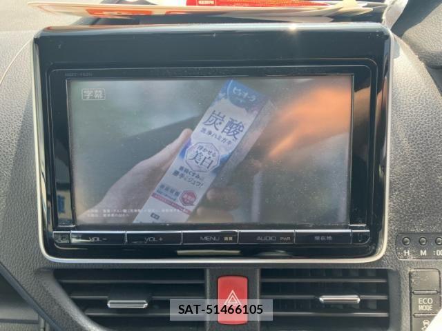 Toyota VOXY 2014-03 8746732-13