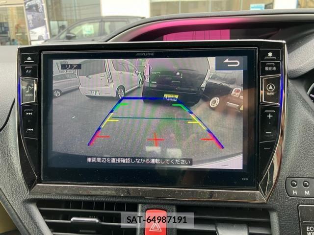 Toyota VOXY 2015-09 8746730-13