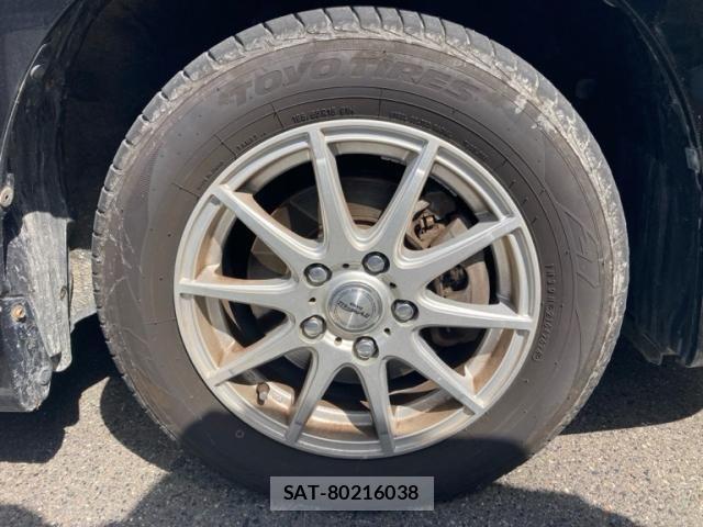 Toyota VOXY 2010-04 8746754-5