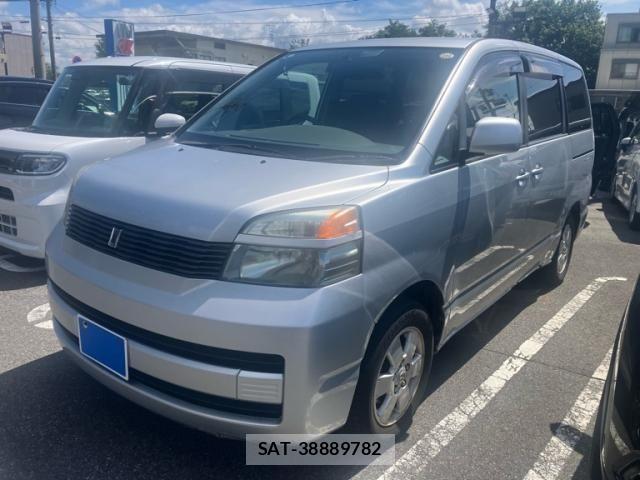 Toyota VOXY 2002-03 8746753-2