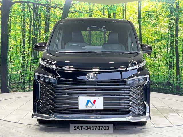Toyota VOXY 2024-03 8746692-14