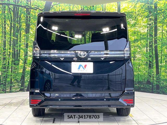 Toyota VOXY 2024-03 8746692-15