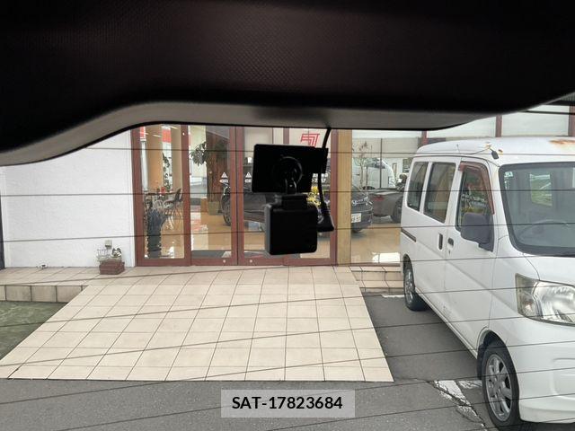 Toyota VOXY 2018-09 8746719-25
