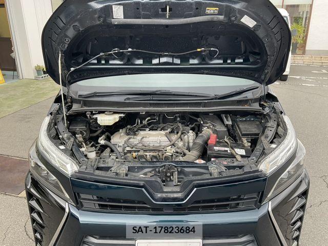 Toyota VOXY 2018-09 8746719-26