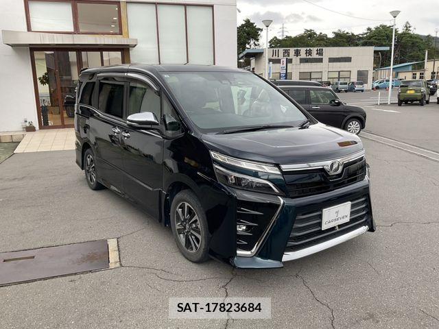 Toyota VOXY 2018-09 8746719-5