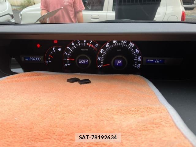 Toyota VOXY 2008-03 8746747-14