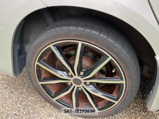 Toyota VOXY 2008-03 8746747-6