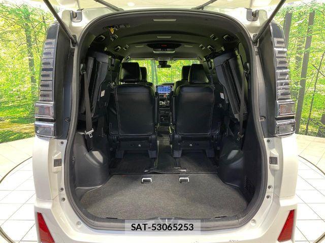 Toyota VOXY 2018-11 8746720-10