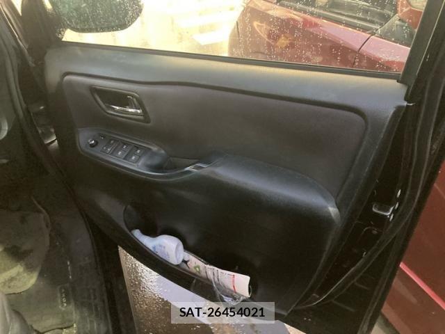 Toyota VOXY 2015-09 8746733-14