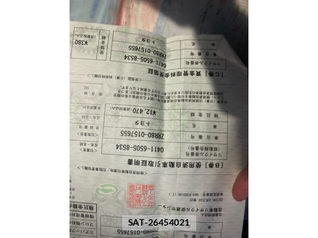 Toyota VOXY 2015-09 8746733-1