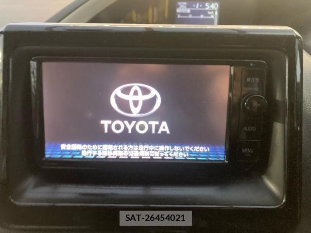 Toyota VOXY 2015-09 8746733-20