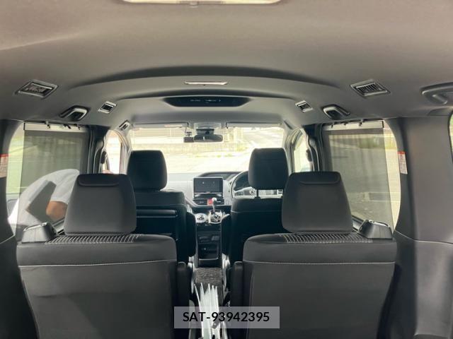 Toyota VOXY 2020-09 8746721-8