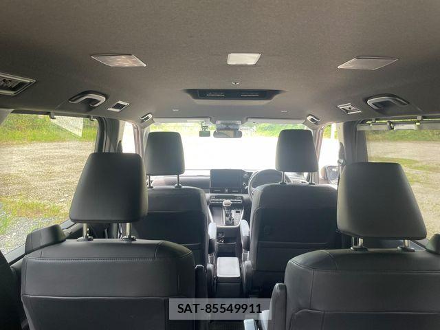 Toyota VOXY 2025-01 8746705-11