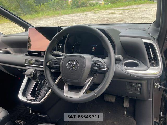 Toyota VOXY 2025-01 8746705-12