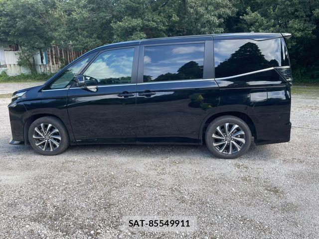 Toyota VOXY 2025-01 8746705-4