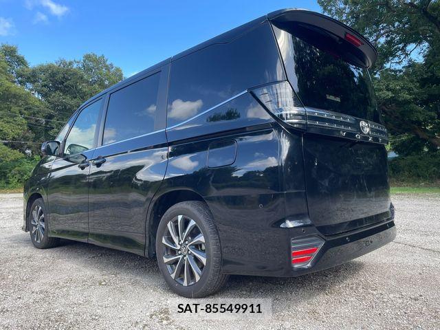Toyota VOXY 2025-01 8746705-6