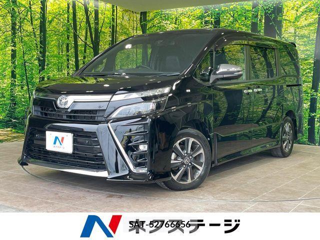 Toyota VOXY 2021-11 8746711-0