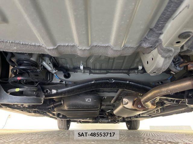Toyota VOXY 2024-03 8746702-18