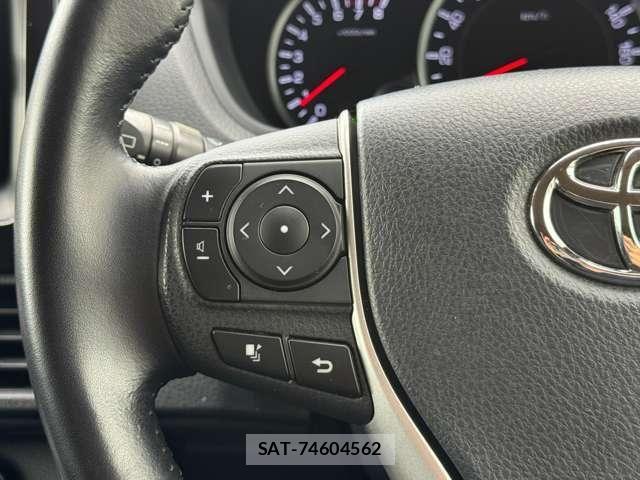 Toyota VOXY 2017-01 8746717-20