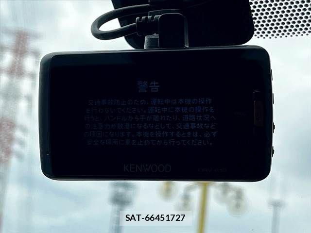 Toyota VOXY 2017-01 8746712-22